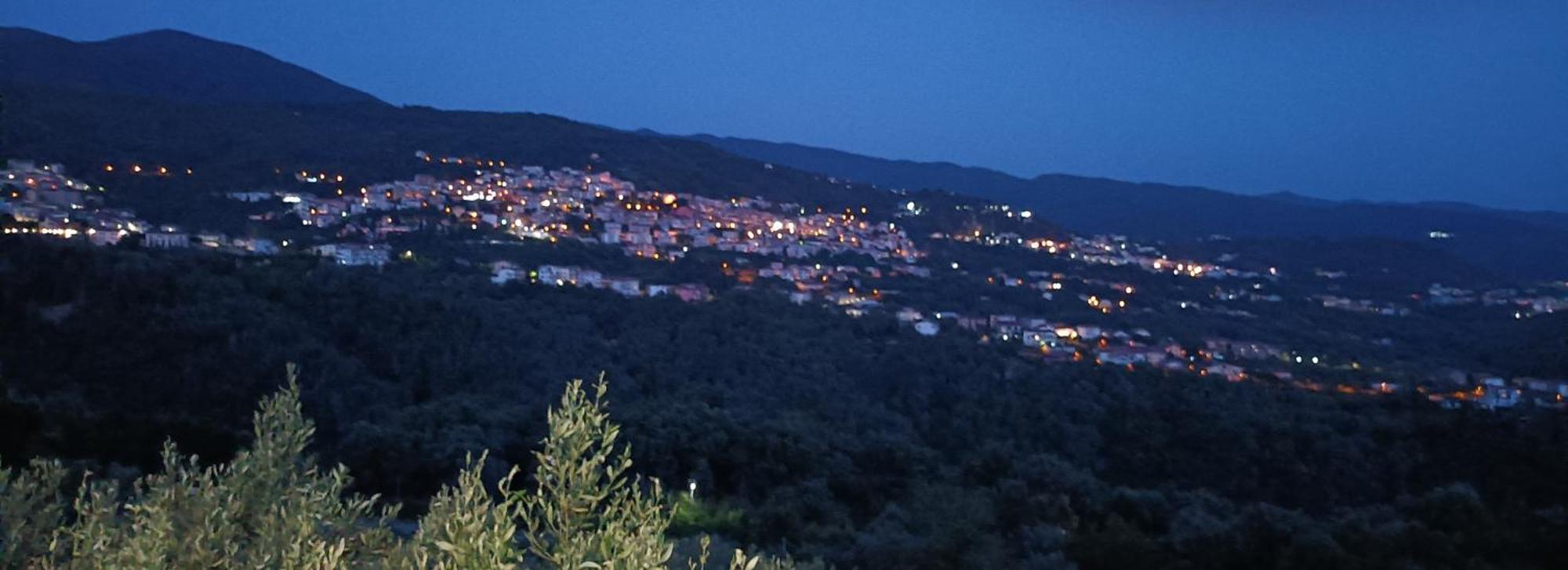 Le Stagioni Bed and Breakfast Spezzano della Sila Esterno foto